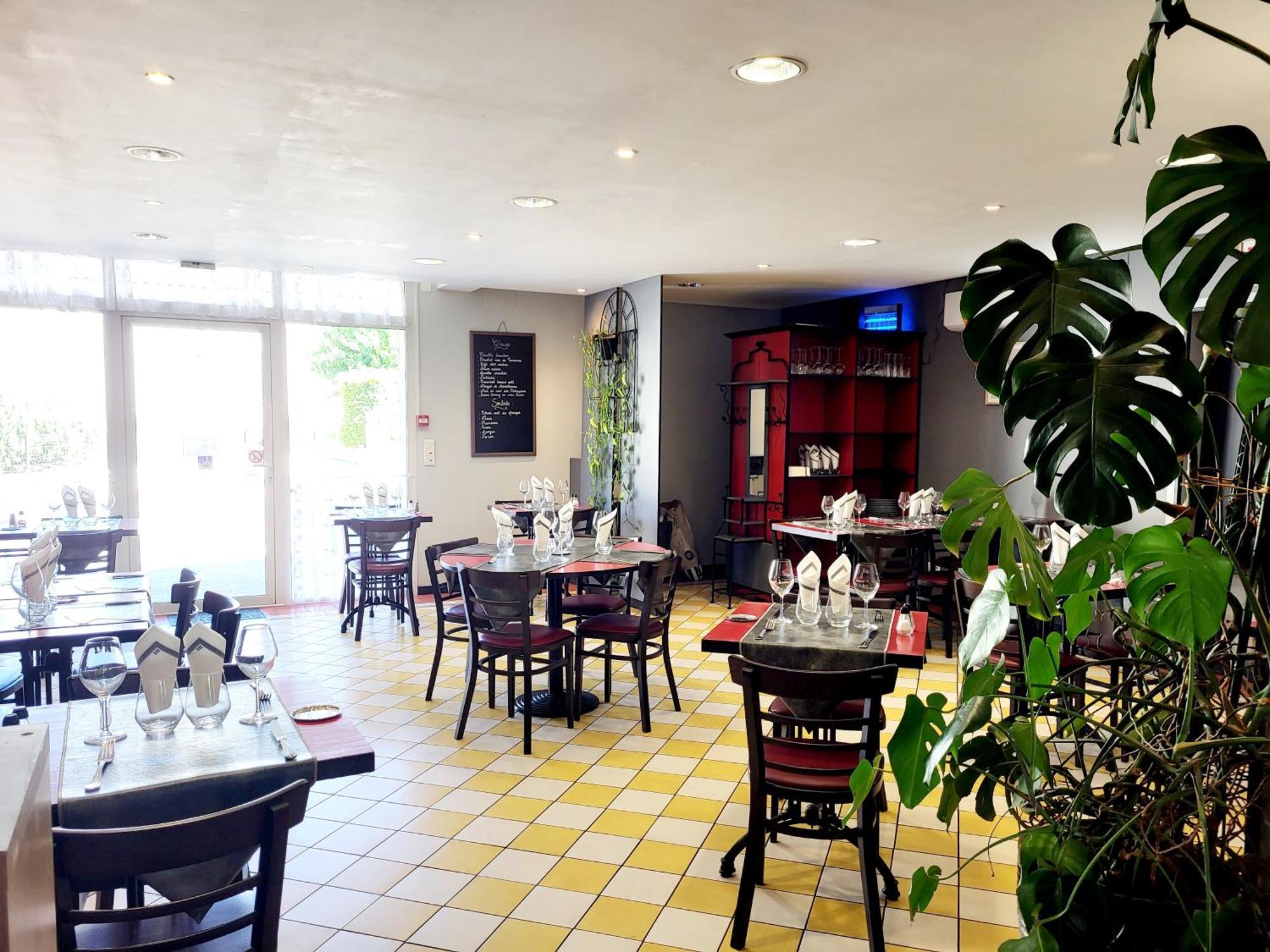 Auberge Des Lacs Bleus Clerac Exterior photo